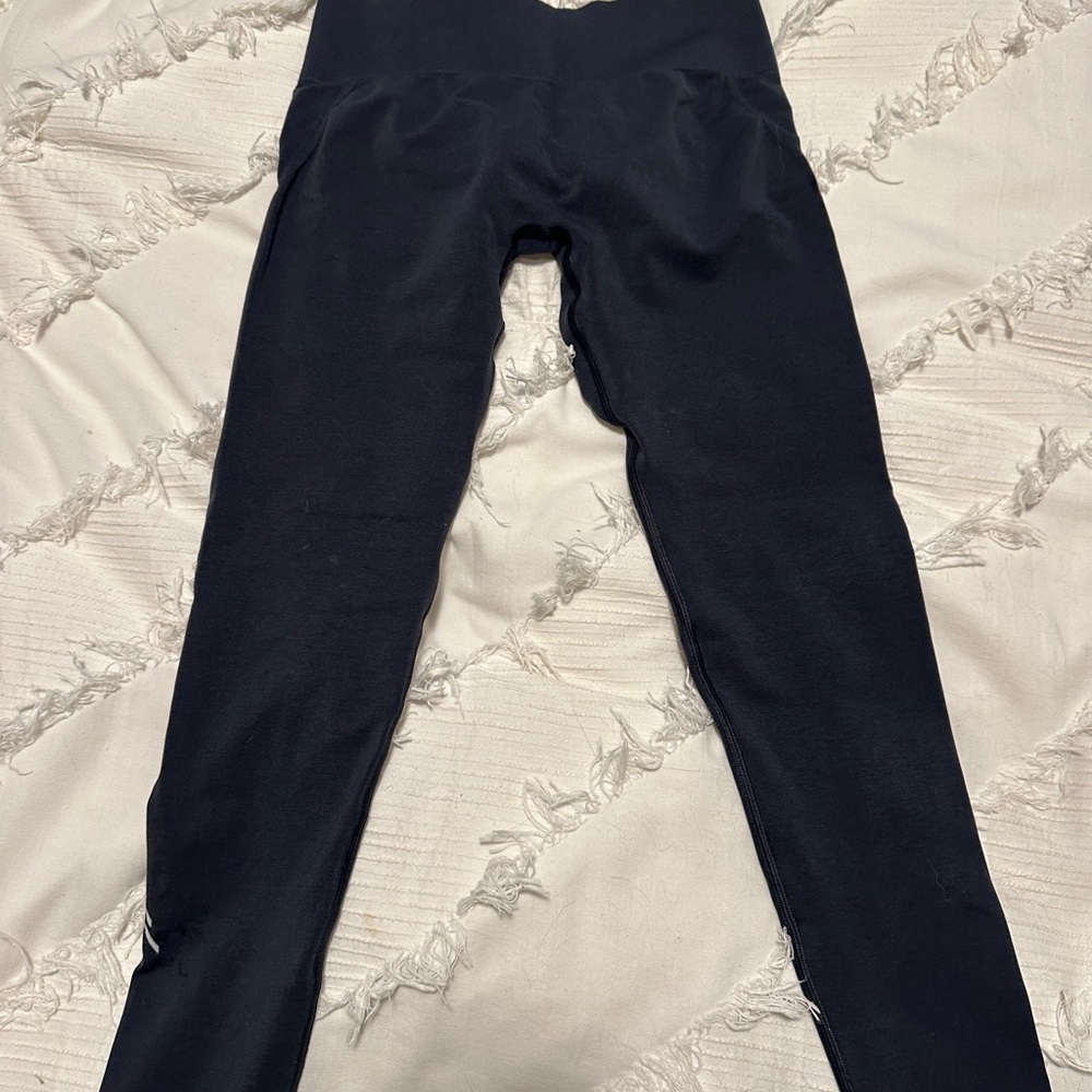 Oner Active leggings & sports bra - Picture 4 of 5